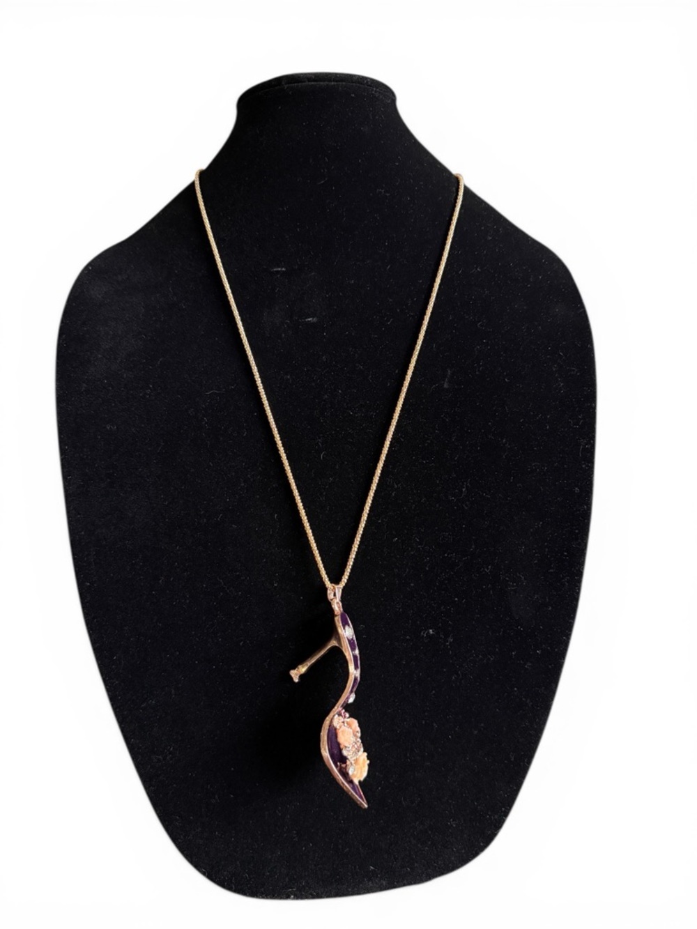 Betsey Johnson Purple Enamel Rose Crystal Mule Heel Pendant Necklace NWT - Picture 6 of 8